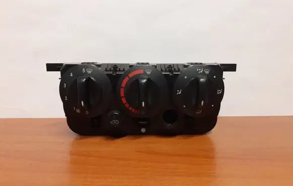 Mercedes-Benz A W168 Interior fan control switch 4487 1688301985