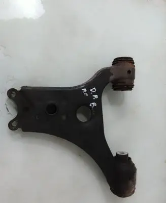 Mercedes-Benz B W245 Front lower control arm/wishbone