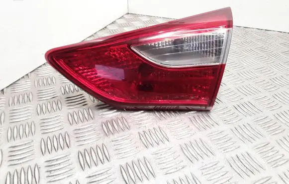 Hyundai i30 Tailgate rear/tail lights 92404A50