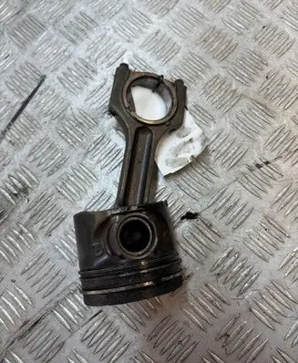 BMW X5 E70 Piston with connecting rod 
