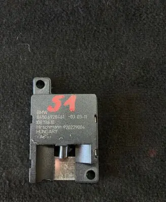 BMW 3 E90 E91 Bluetooth antenna 6928461 920229004 10819610