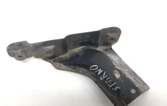 Volkswagen Cross Polo Fender mounting bracket 6R0821141B