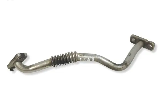 Skoda Fabia Mk3 (NJ) Turbo turbocharger oiling pipe/hose 04B145735C