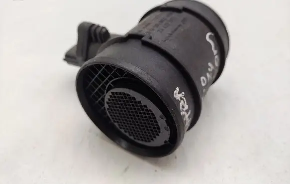 Opel Zafira B Mass air flow meter 24437502 0281002478