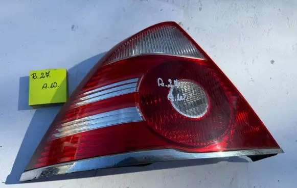 Ford Mondeo Mk III Rear/tail lights 