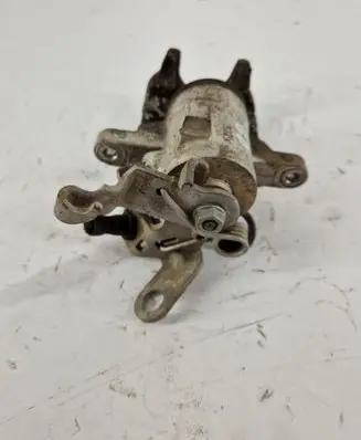 Volkswagen Golf Plus Rear brake caliper 