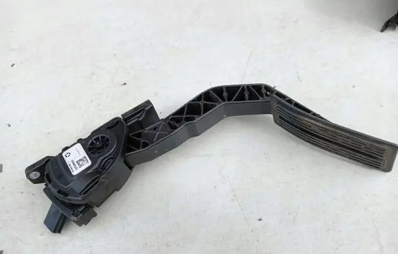 Jeep Wrangler Brake pedal bracket assembly 53032868AD