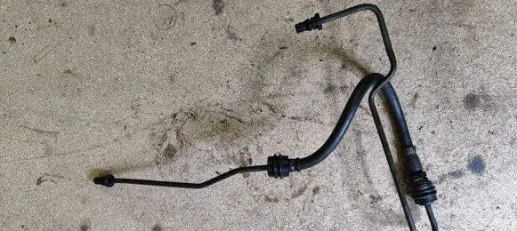 Volvo V50 Clutch pipe/line 