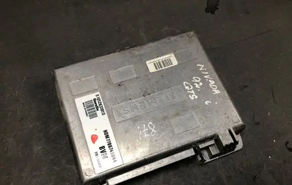 Renault Megane II Engine control unit/module S101263101D