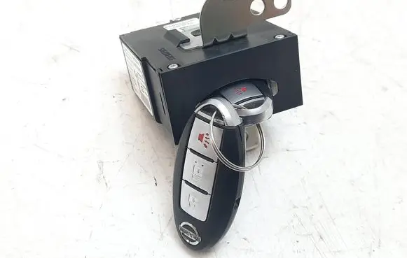 Nissan Murano Z51 Ignition lock 285F51AA0A A2C53259107 5WY7700