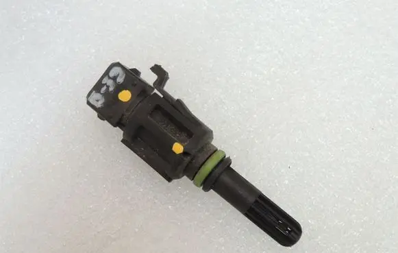 BMW 7 E38 Intake air temperature sensor 13629899008 13621739510