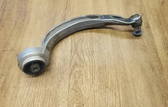 Porsche Macan (95B) Front control arm 4G0407696