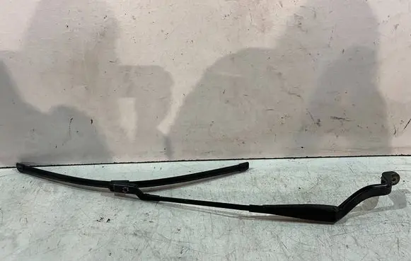 Ford S-MAX Front wiper blade arm 6M2117526CB
