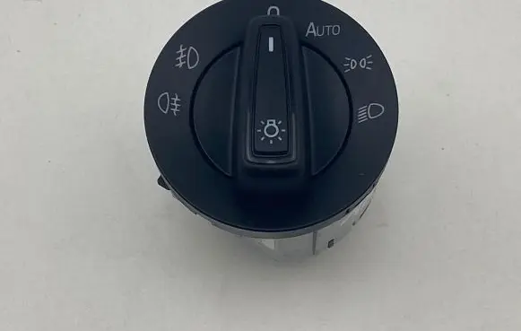 Skoda Octavia Mk3 (5E) Light switch 5E0941431D 10095088 C12518