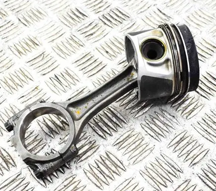 Audi A5 8T 8F Piston 03L107065AB 04L105401A