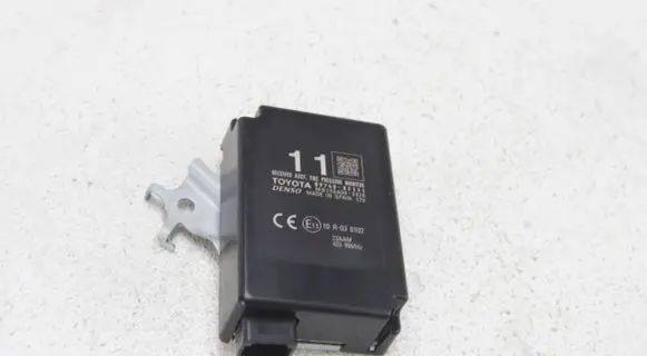 Toyota Auris E180 Tire pressure control unit 8976002111 89760-02111