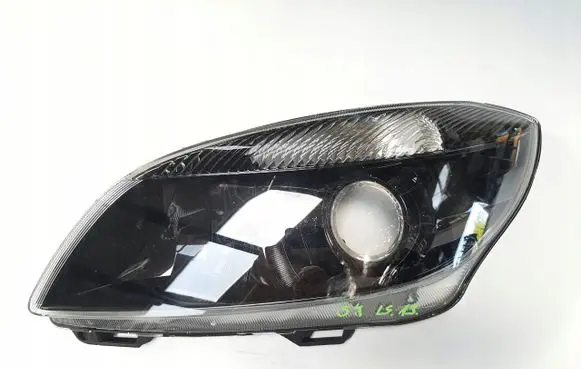 Skoda Fabia Mk2 (5J) Headlight/headlamp 95B807421L