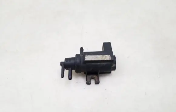 Audi A3 S3 8L Turbo solenoid valve