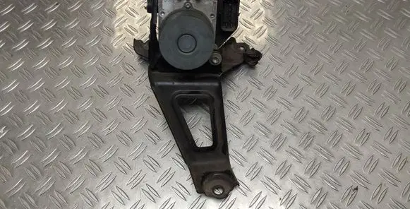 Toyota Sienna XL30 III ABS Pump 4454008220 8954108240