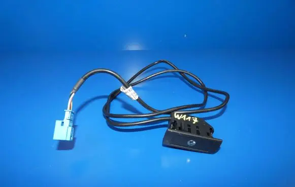 Mercedes-Benz CLA C117 X117 W117 AUX in-socket connector W443