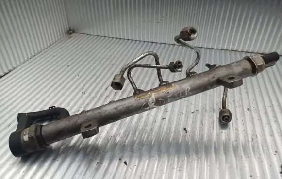 Volkswagen Crafter Fuel main line pipe 076130093C 20080530 0000263