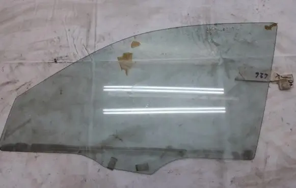 Mazda 626 Front door window glass four-door