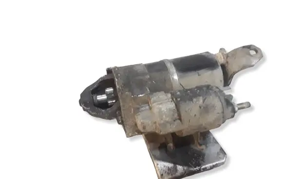 Volkswagen PASSAT B5 Starter motor 