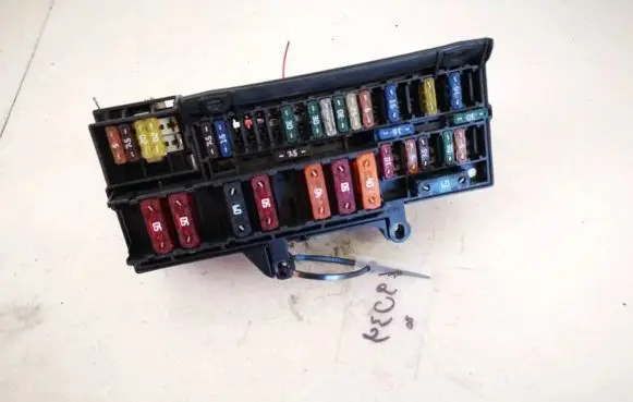 BMW 7 E65 E66 Fuse box set 69005820