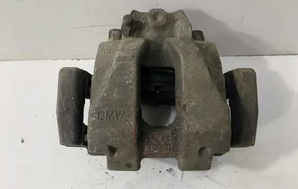 BMW X3 F25 Front brake caliper