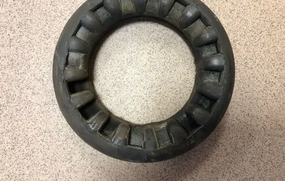 Volvo V50 Front coil spring rubber mount 