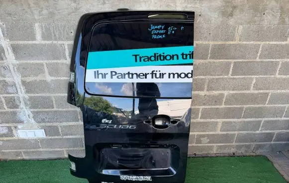 Toyota Proace Rear door 0882748089