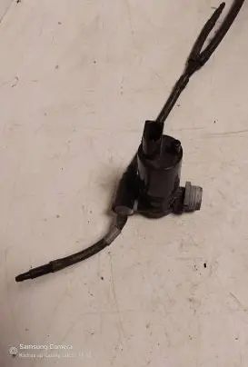Volvo XC60 Windscreen/windshield washer pump 1024928