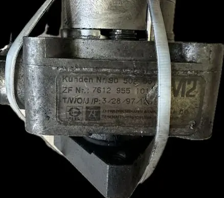 Opel Vectra B Power steering pump 7612955101 9050255