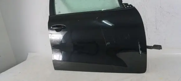 KIA Ceed Front door 