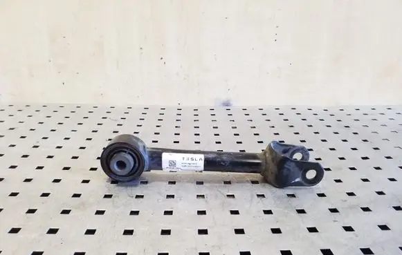 Tesla Model 3 Rear control arm 104443100G
