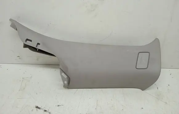 Volvo V70 (C) pillar trim