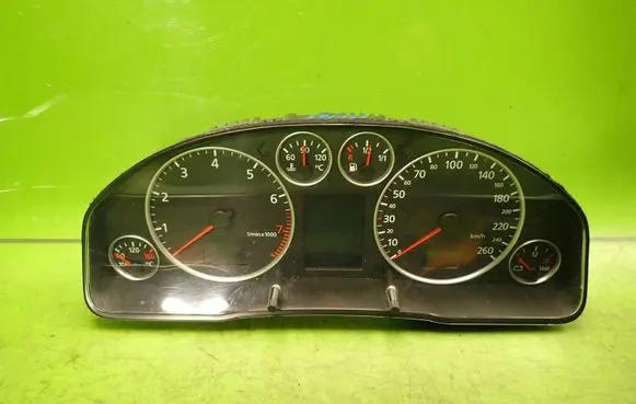 Audi A6 S6 C5 4B Speedometer (instrument cluster) 110080128