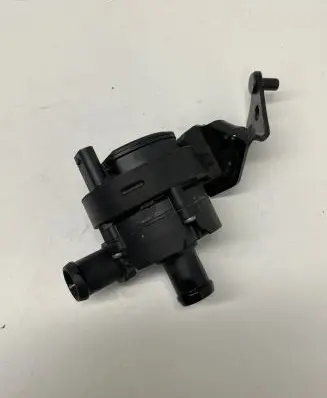 Volkswagen Golf VII Electric auxiliary coolant/water pump 5Q0965567H 0392023247