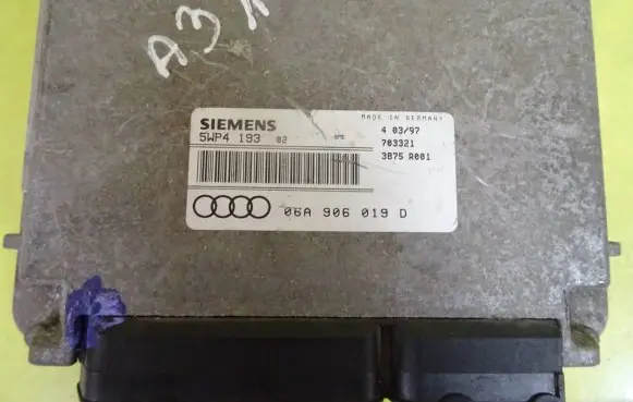 Audi A3 S3 8L Engine control unit/module 06A906019D