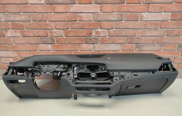 BMW 4 G22 G23 G24 G26 Dashboard 9642214