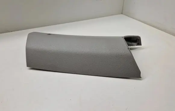 (C) pillar trim