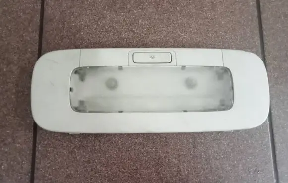 Volkswagen PASSAT B6 Rear seat light 0000