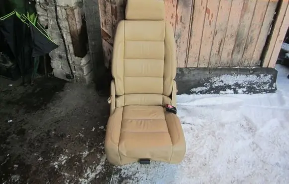 Rear seat