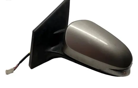 Toyota Corolla E160 E170 Front door electric wing mirror E11026983