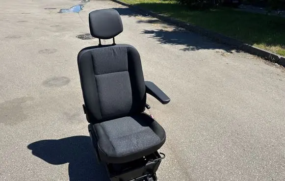 Opel Movano B Front passenger seat