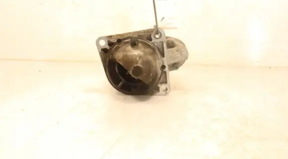 Opel Zafira B Starter motor M001T30072
