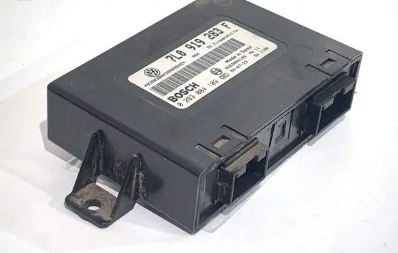 Volkswagen Touareg I Parking PDC control unit/module 7L0919283F