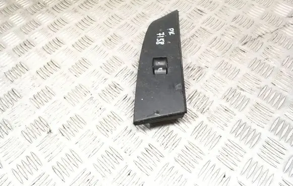 BMW 5 E60 E61 Electric window control switch 6951955 15939844 L3917CC