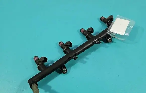 Renault Megane II Fuel injector 8200135504E IMPRK1601492