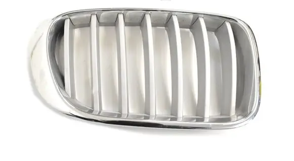 BMW 3 E90 E91 Front bumper upper radiator grill 7210726 7237422